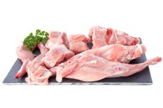 GALLINA Y CONEJO